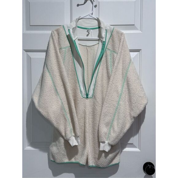 Urban Outfitters Out From Under Jackie Ski Fleece Long Sleeve Winter Playsuit M - Picture 16 of 16